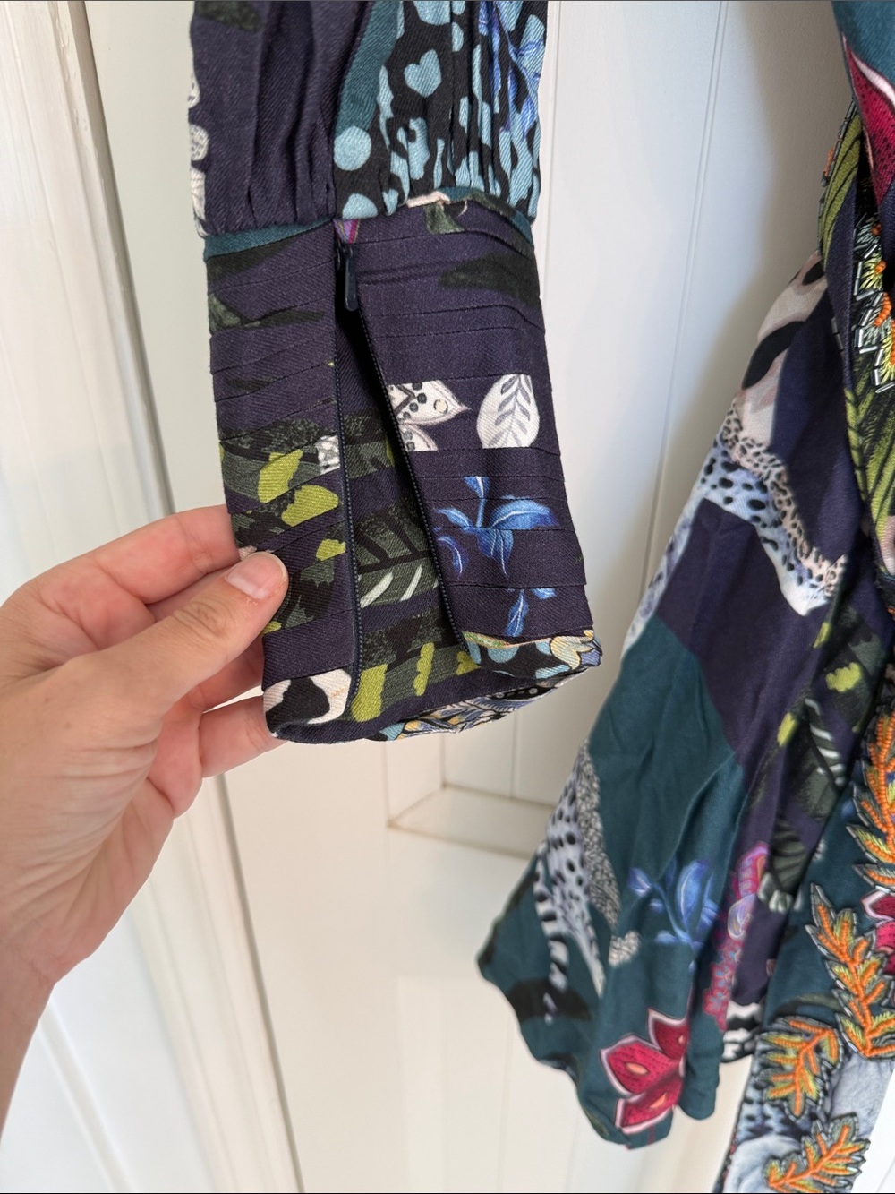 Taj by Sabrina cripple Teal, Navy & green Floral Wrap Mini Dress - Picture 3 of 7